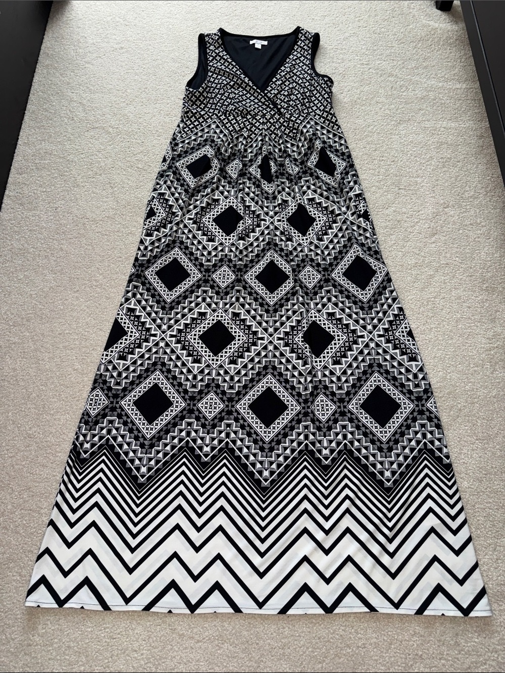 London Times Black White Geometric Print Maxi Dress Size 8 - Picture 3 of 4